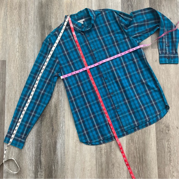 Falls Creek classic long sleeved button down shirt - Picture 3 of 5